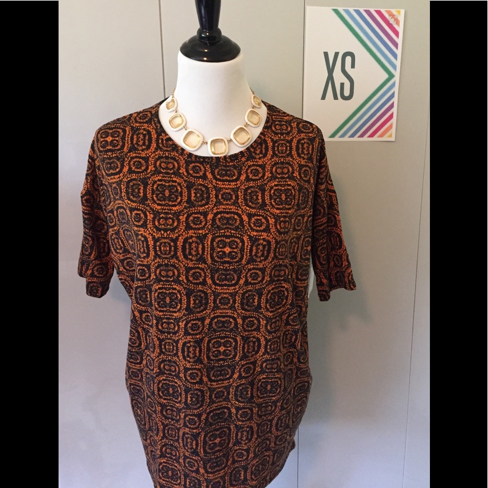 NWT LuLaRoe Irma Shirt/Tunic Size XS Black/Orange